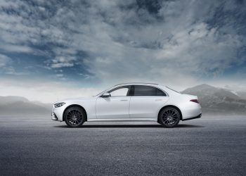 Top 10 features of Mercedes-Benz S-class 2021