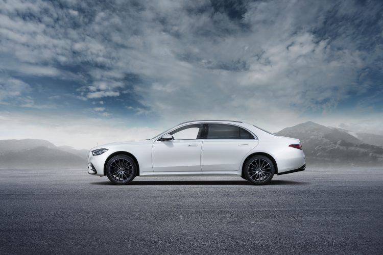 Top 10 features of Mercedes-Benz S-class 2021
